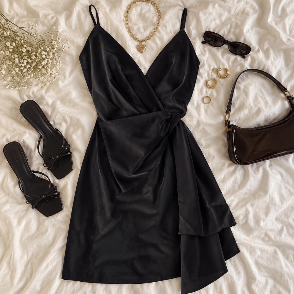 black mini formal dress silky satin ruched waist spaghetti strap mini dress